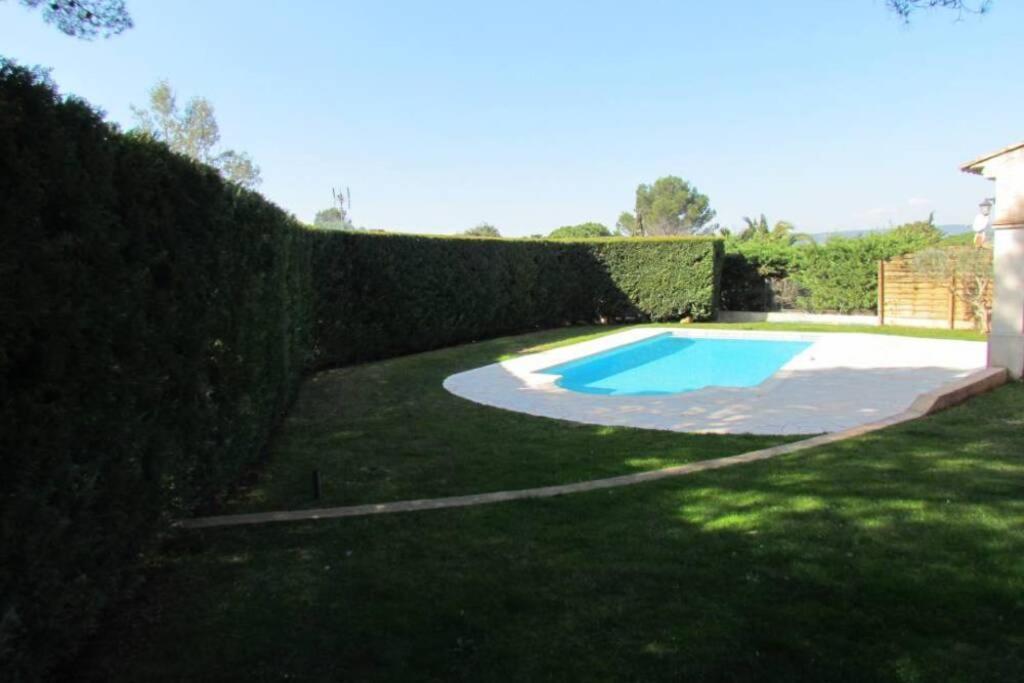 Villa De Charme, 8 Pers, Climatisee, Piscine Chauffee, Calme Garanti Roquebrune-sur Argens Kültér fotó