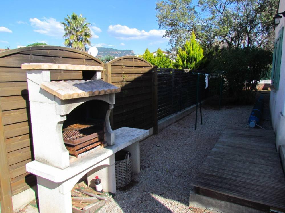 Villa De Charme, 8 Pers, Climatisee, Piscine Chauffee, Calme Garanti Roquebrune-sur Argens Kültér fotó